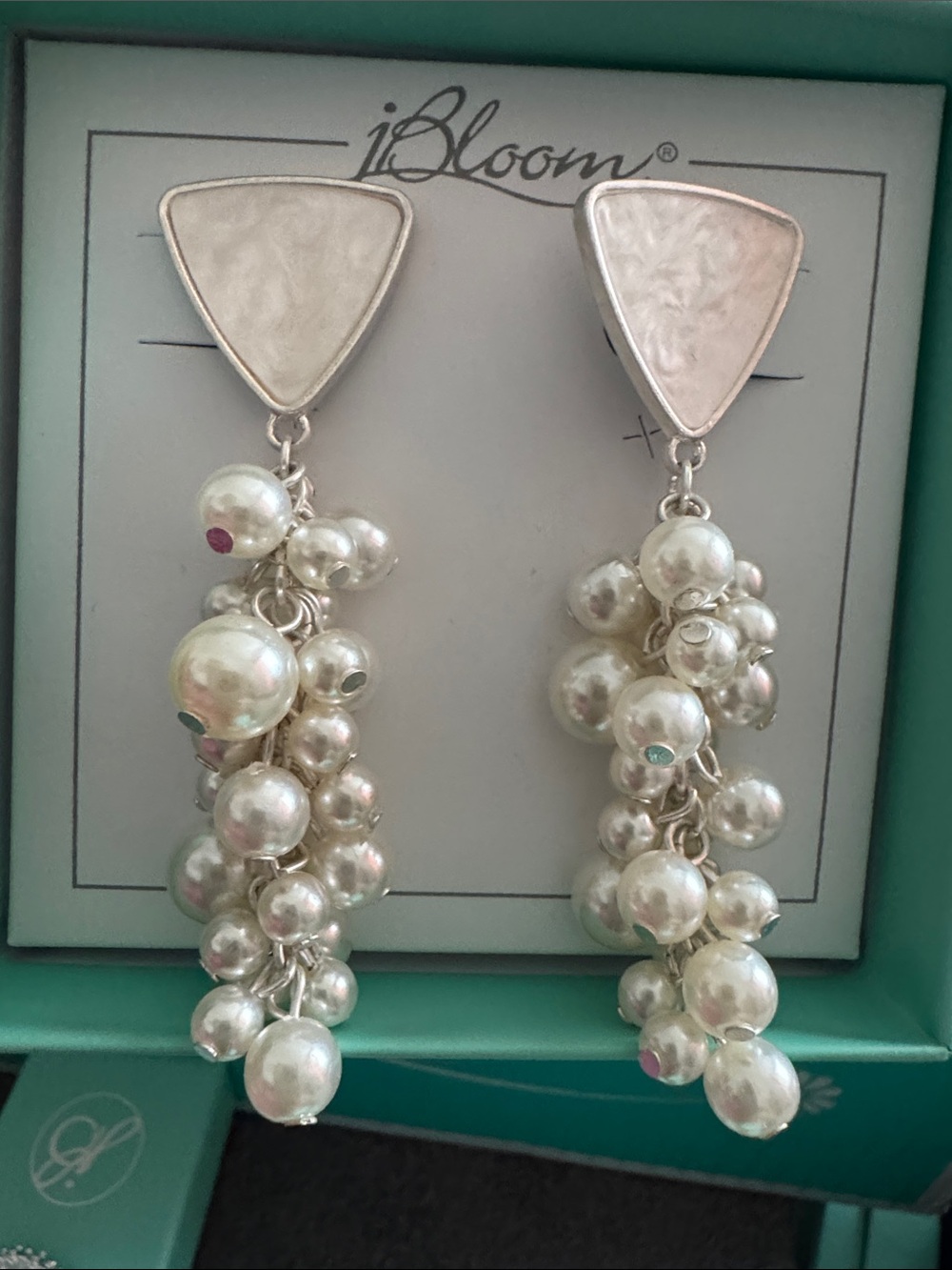 bloom White Cluster Silver Pearl Drop Earrings Women’s Fashion Trendy Jewelry